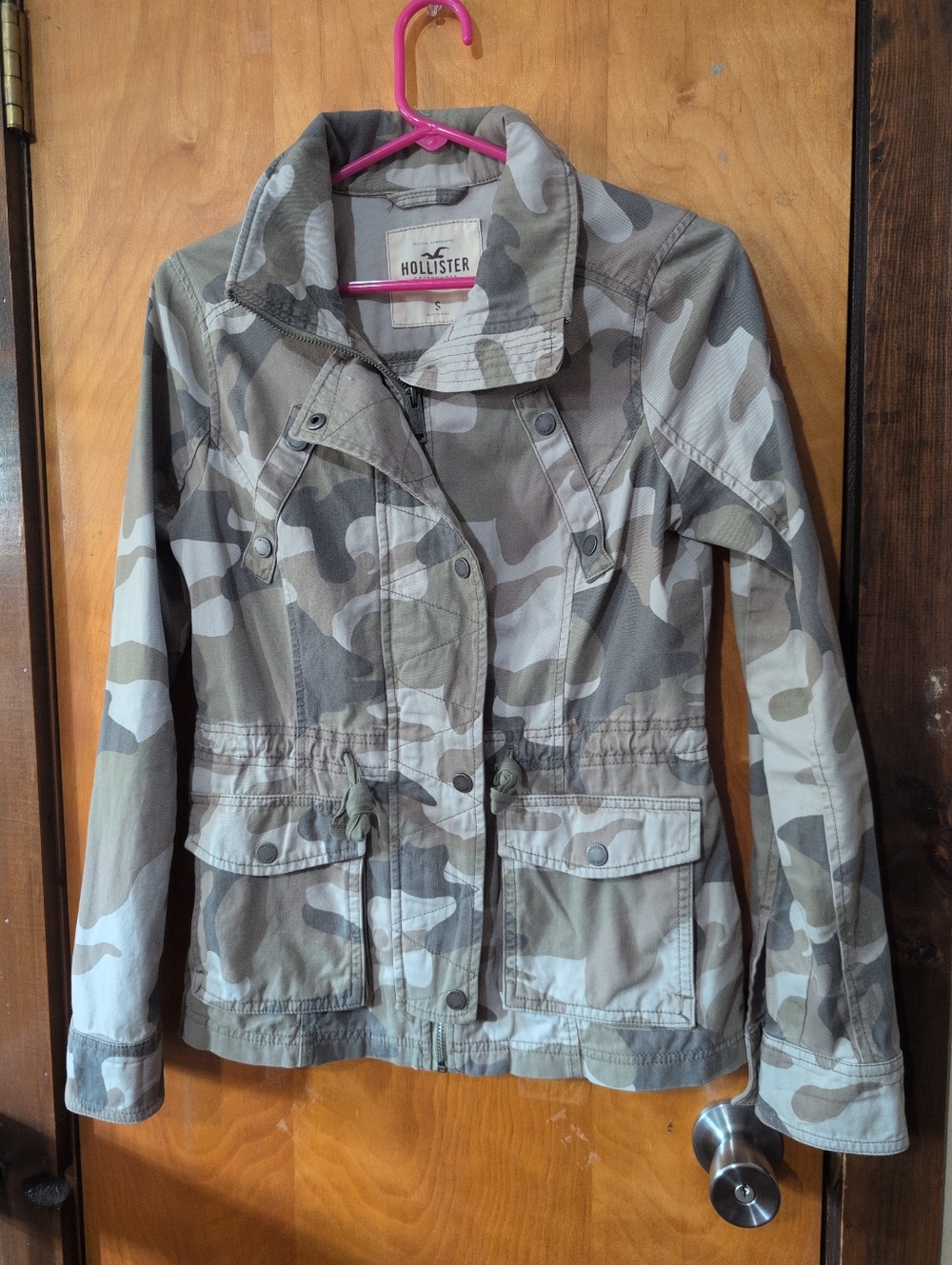 Hollister Small Camouflage Lightweight Jacket